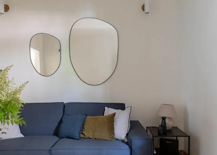Iflat Blue Cozy Loft Near Saint Peter Apartment *