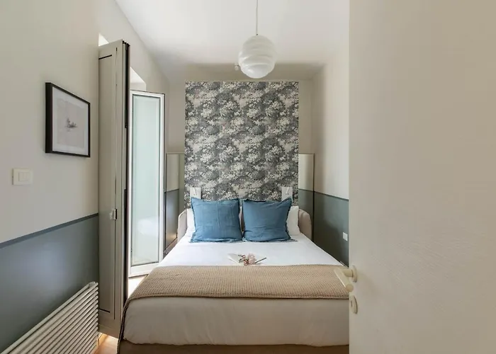 Iflat Blue Cozy Loft Near Saint Peter *